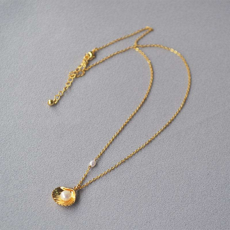 Brass Gold-plated Minimalist Gold Shell Freshwater Pearl Necklace