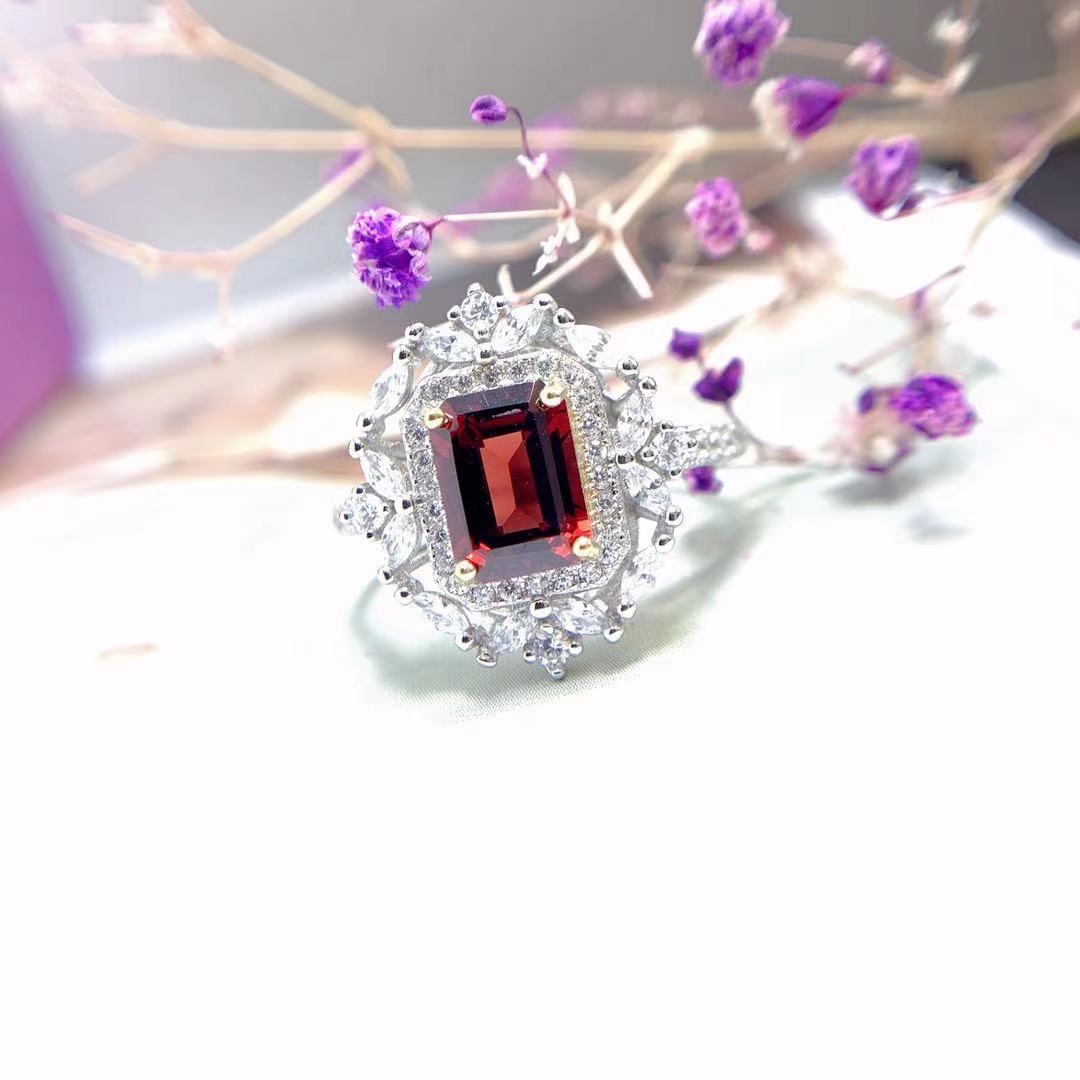 Natural Mozambique Garnet Ring With Diamonds